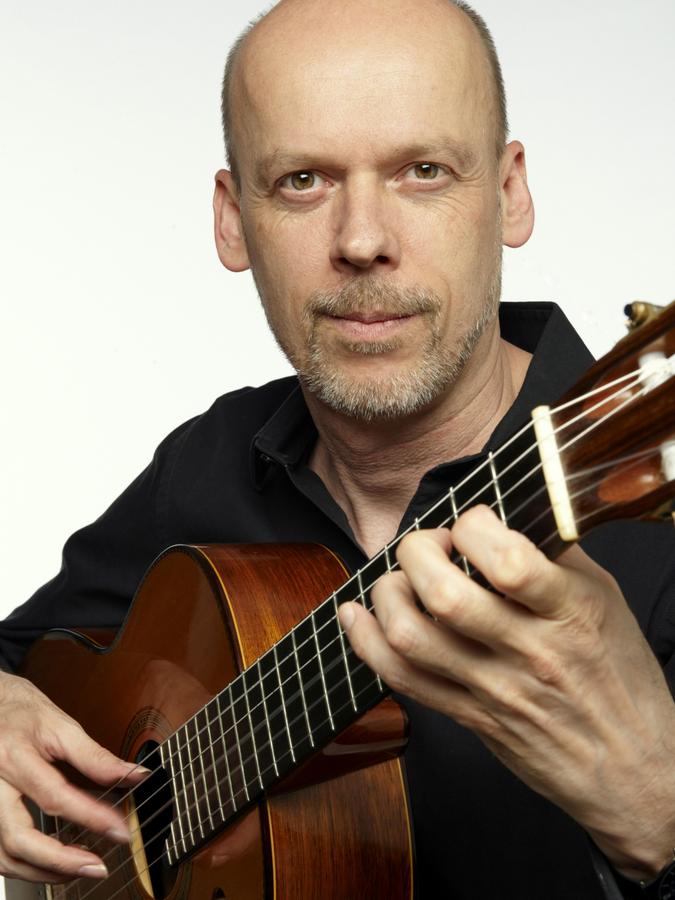 Schon öfters zu Gast im Kunstatelier Zimmermann war Klaus Jäckle, der auch heuer seiner Gitarre spanische Klänge entlocken wird. Schon öfters zu Gast im Kunstatelier Zimmermann war Klaus Jäckle, der auch heuer seiner Gitarre spanische Klänge entlocken wird.