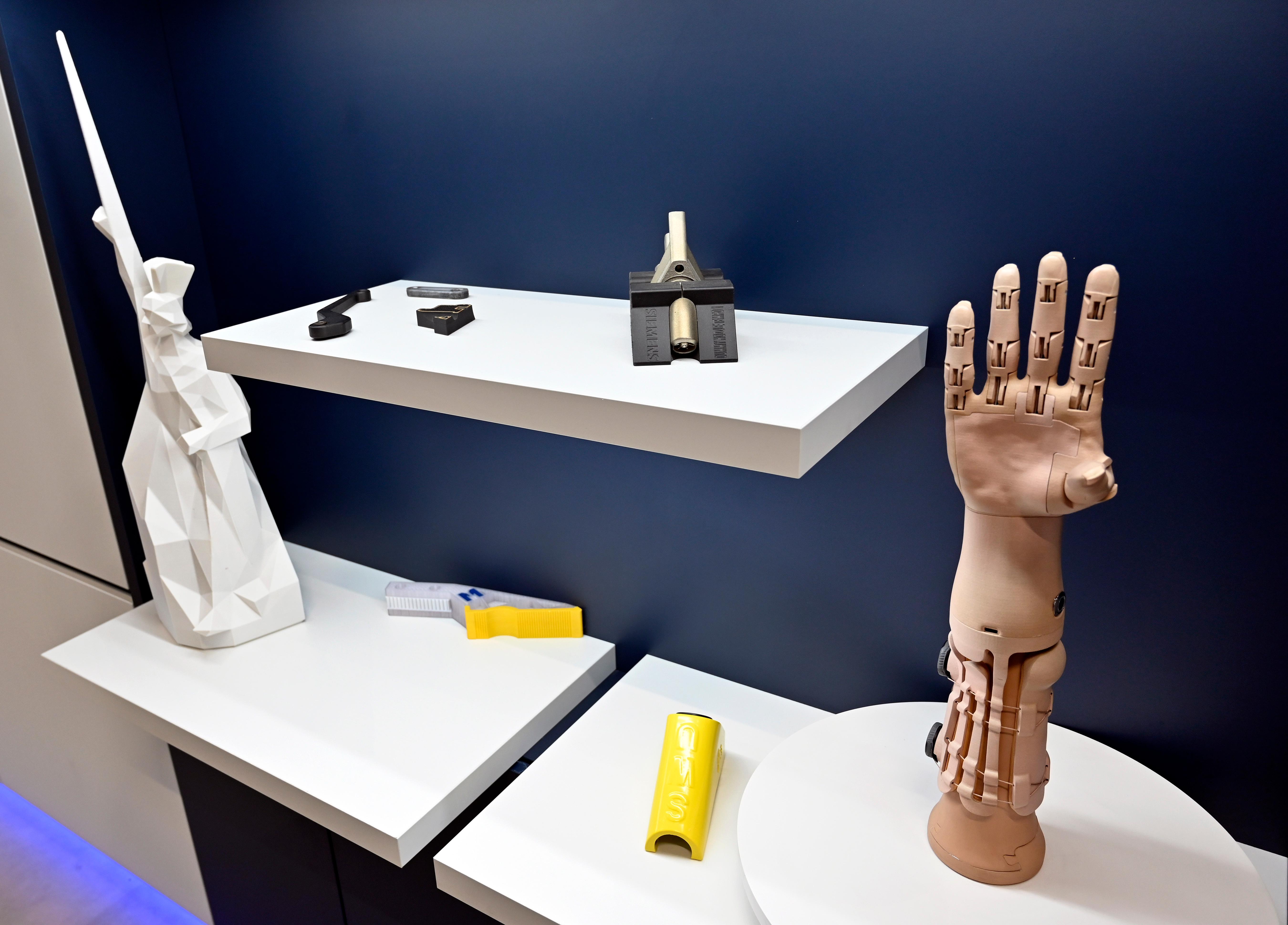 Im Gerätewerk testet und entwickelt Siemens in Erlangen wegweisende Technologien für Kunden aus aller Welt.