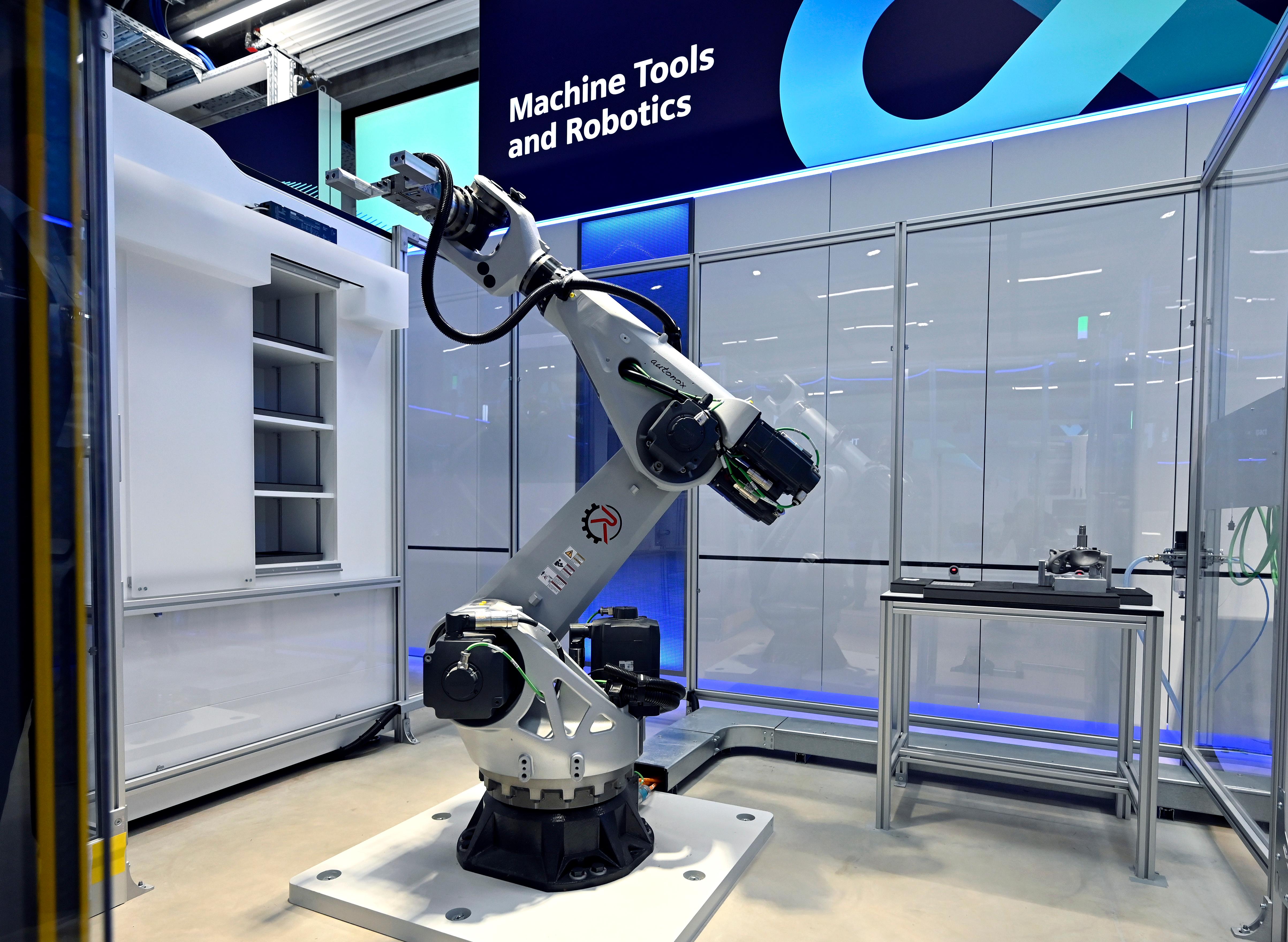 Im Gerätewerk testet und entwickelt Siemens in Erlangen wegweisende Technologien für Kunden aus aller Welt.