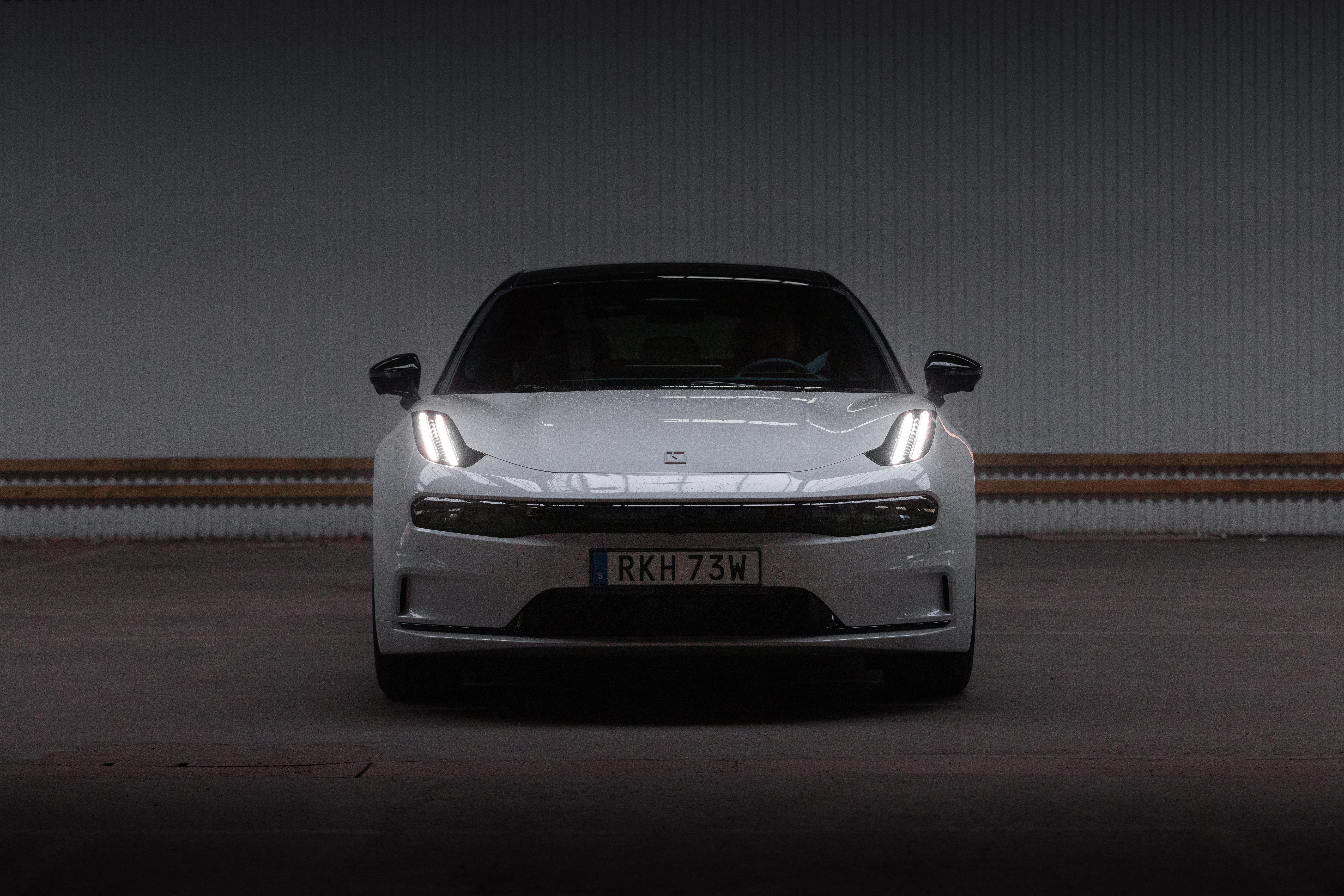 Die Reichweite beträgt 590 beziehungsweise 580 Kilometer.