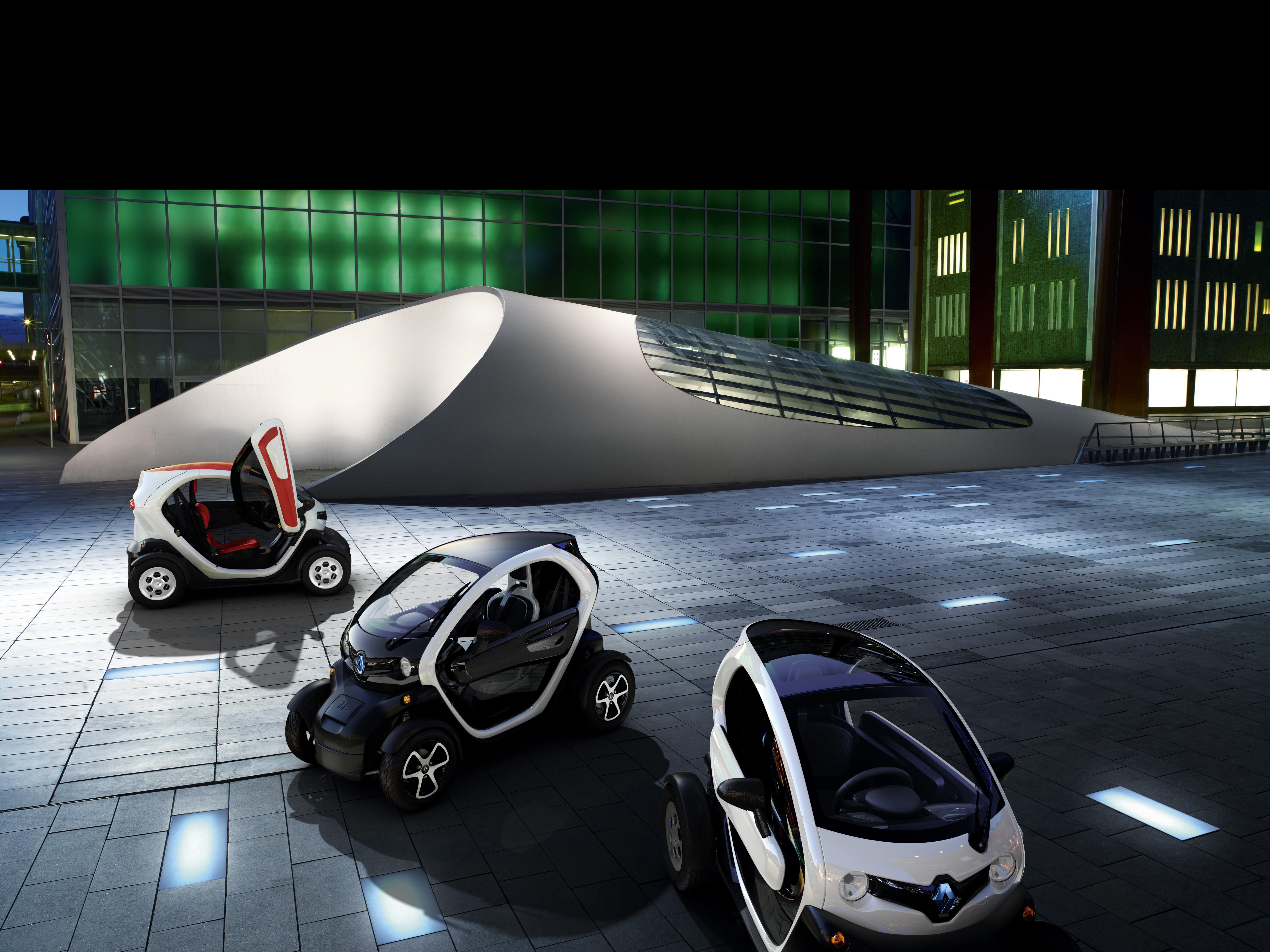Hier hat der Serien-Twizy seinen Auftritt auf der Frankfurter IAA 2011.