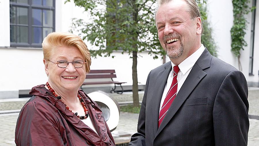 Neptunbrunnen  soll in die Altstadt