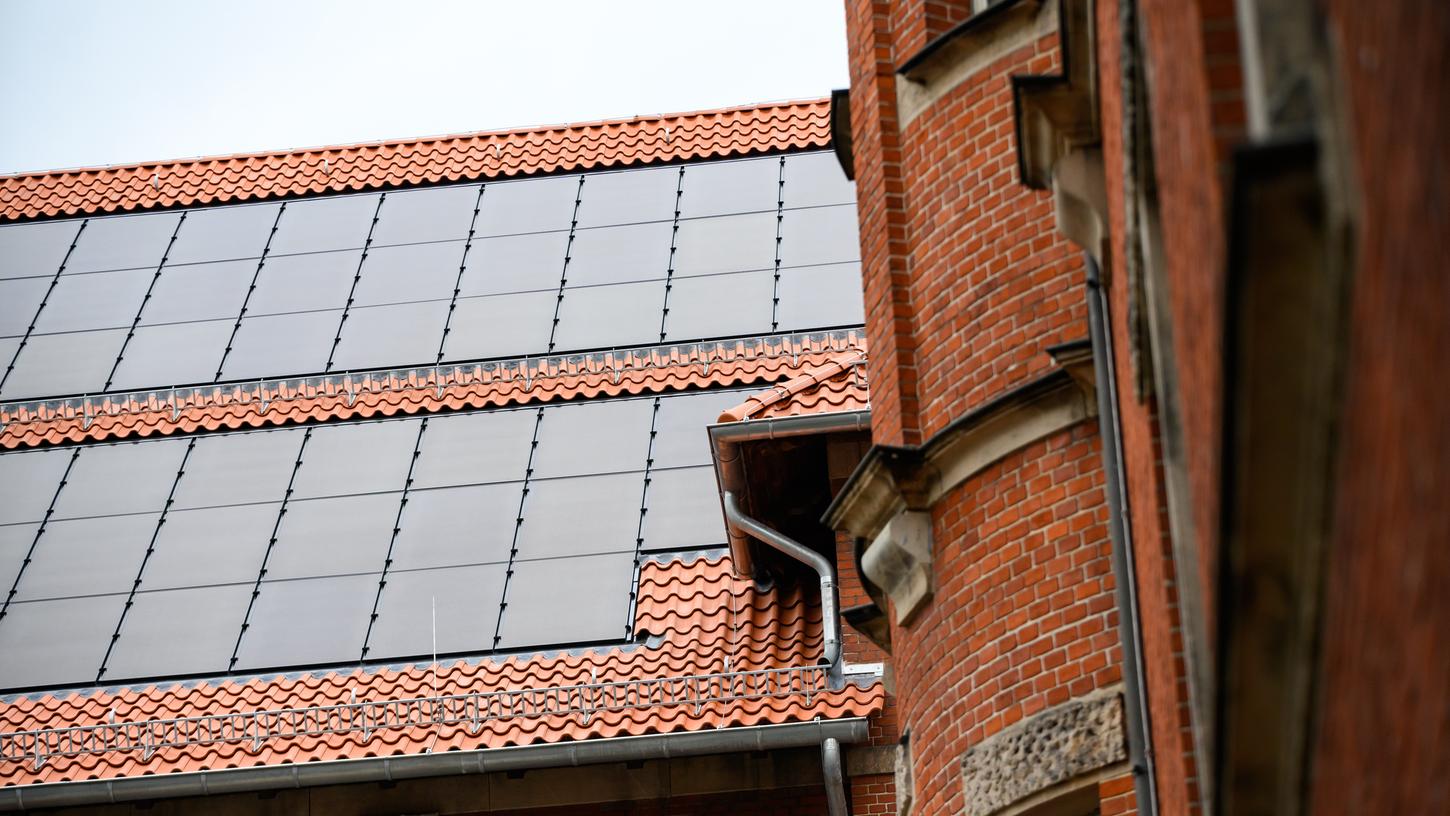 Photovoltaik-Anlagen auf historischen Gebäuden in Nürnberg: Es ist ...