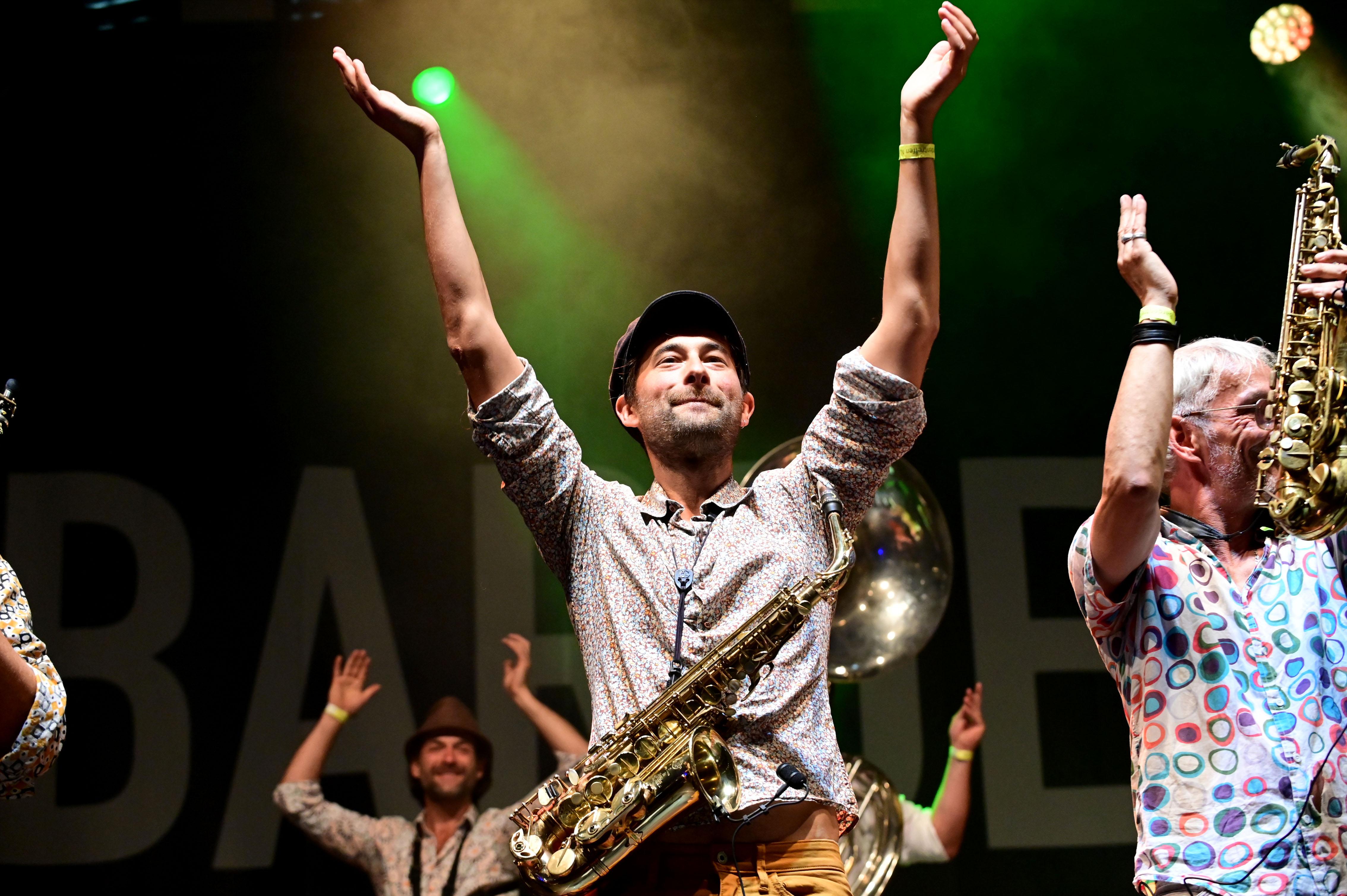 Das "Orchestre International du Vetex" hat's auf jeden Fall gefühlt!