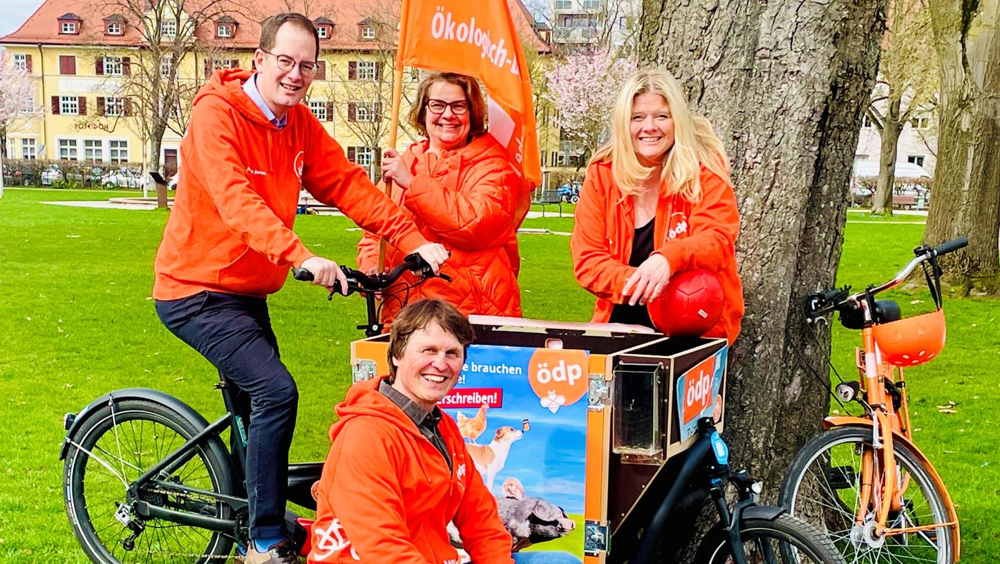 Der ÖDP-Kreisverband für Erlangen-Stadt und den Landkreis hat seine Direktkandidaten aufgestellt. Der ÖDP-Kreisverband für Erlangen-Stadt und den Landkreis hat seine Direktkandidaten aufgestellt.