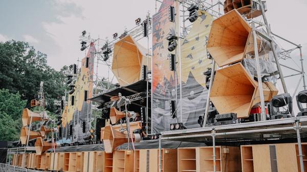 REALHORNS @ Burning Beach Festival 23_03_©Martin Michel Photography.jpeg