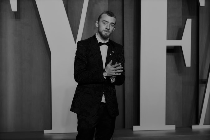 Der aus der Fernsehserie "Euphoria" bekannte US-Schauspieler Angus Cloud ist im Alter von nur 25 Jahren gestorben.