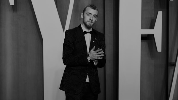 Der aus der Fernsehserie "Euphoria" bekannte US-Schauspieler Angus Cloud ist im Alter von nur 25 Jahren gestorben.