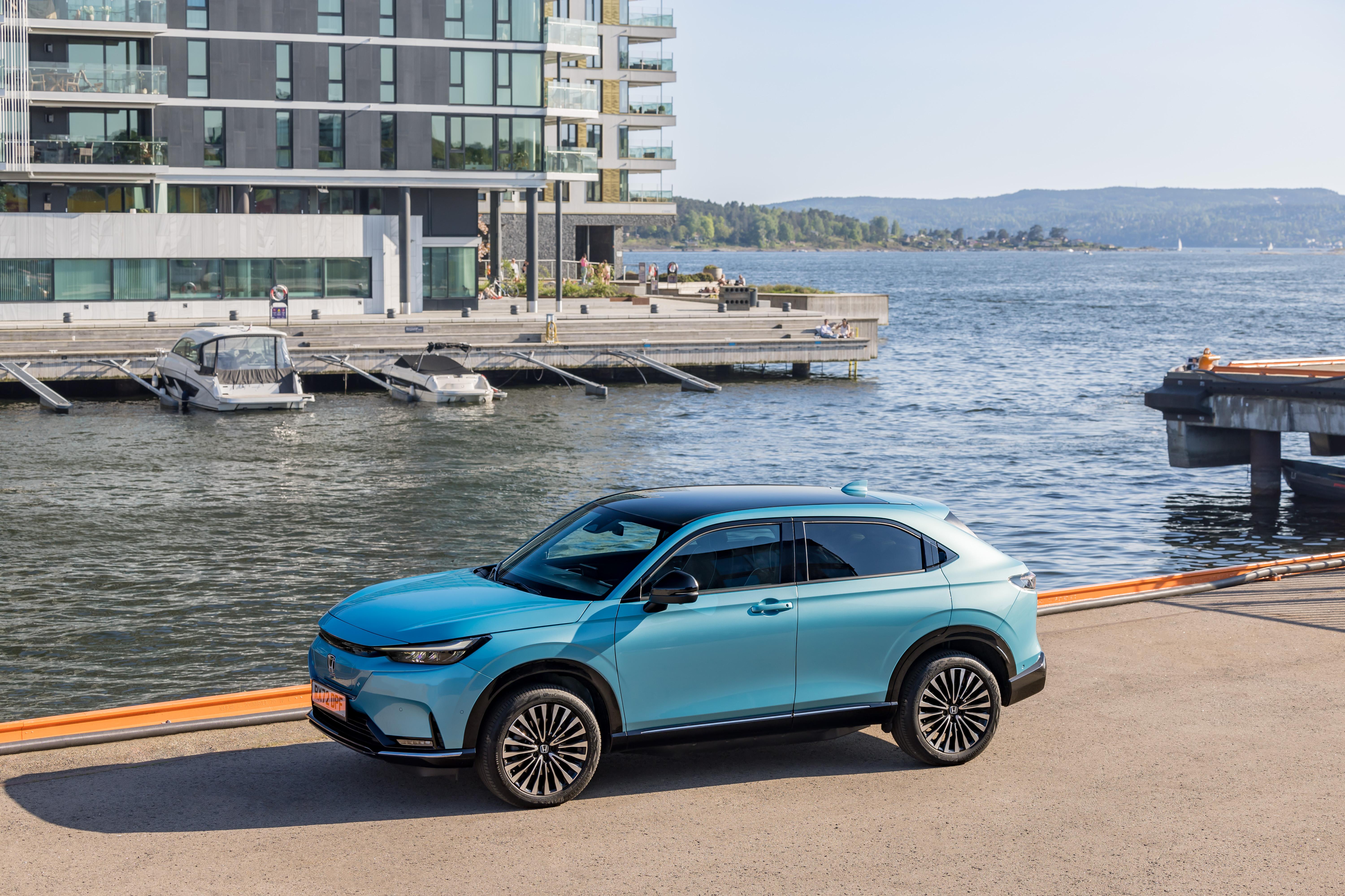 An der DC-Schnellladesäule "tankt" der elektrische Honda mit bis zu 78 kW. In einer Dreiviertelstunde ist der Akku so von 10 auf 80 Prozent Füllstand zu bringen.