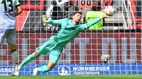 Immer wieder scheitert der Club auch an einem starken Ron-Robert Zieler.