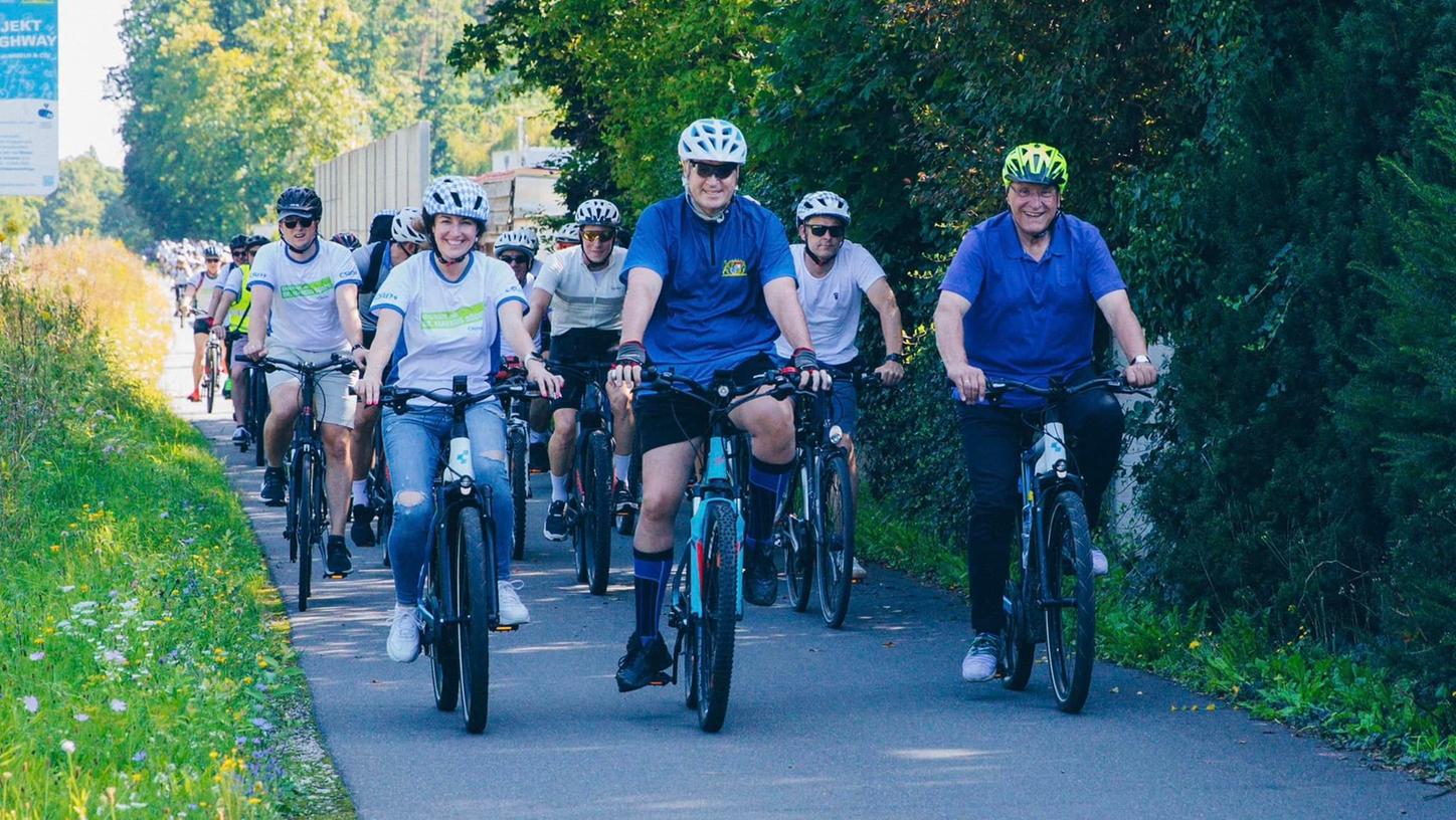 Markus Söder war am Samstagnachmittag im Rahmen der Radl-Tour in Nürnberg unterwegs. Markus Söder war am Samstagnachmittag im Rahmen der Radl-Tour in Nürnberg unterwegs.