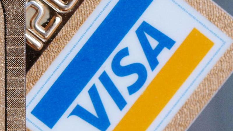 Auch mit Kreditkarten lässt sich ordentlich Geschäfte machen: 79,1 Milliarden Dollar katapultieren Visa auf Platz 7. Im Jahr 2011 war der Konzern noch nicht in der Top Ten vertreten.