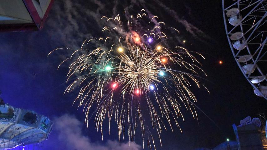 Feuerwerk und Abschlussparty: Der letzte Abend des Juravolksfests in Neumarkt - immer wieder schön!