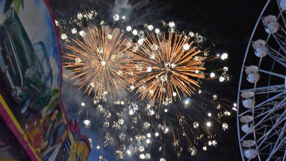 Live vom Neumarkter Jura-Volksfest 2023: Abschluss mit großem Feuerwerk