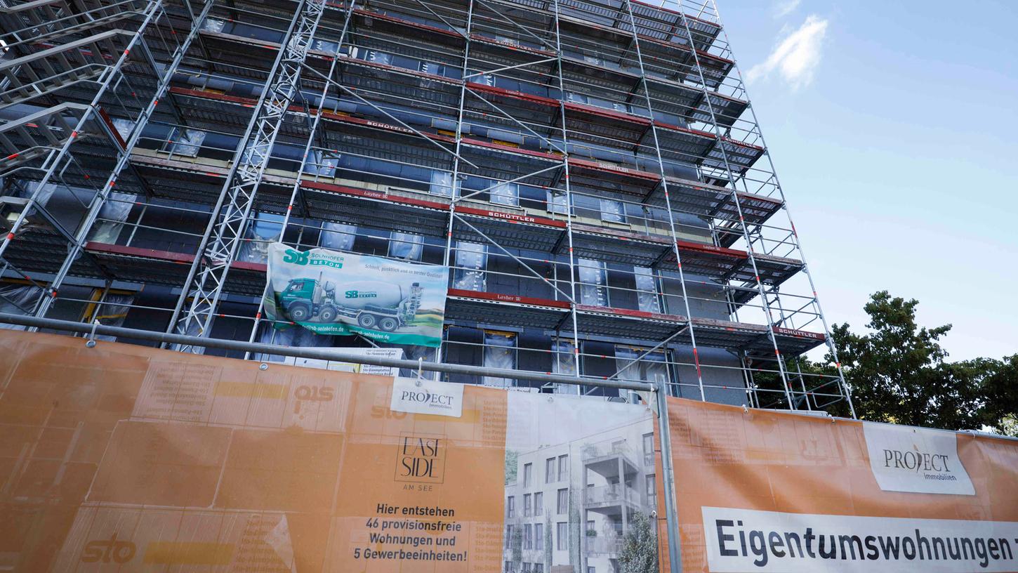 Das Geschäft der Project-Gruppe ruht auf zwei Säulen - die Immobiliensparte mit Sitz in Nürnberg und die Investmentsparte mit Sitz in Bamberg, die die Fonds verwaltet.