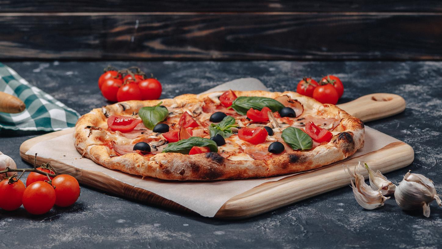Pinsa ist quasi die Schwester der Pizza. Pinsa ist quasi die Schwester der Pizza.