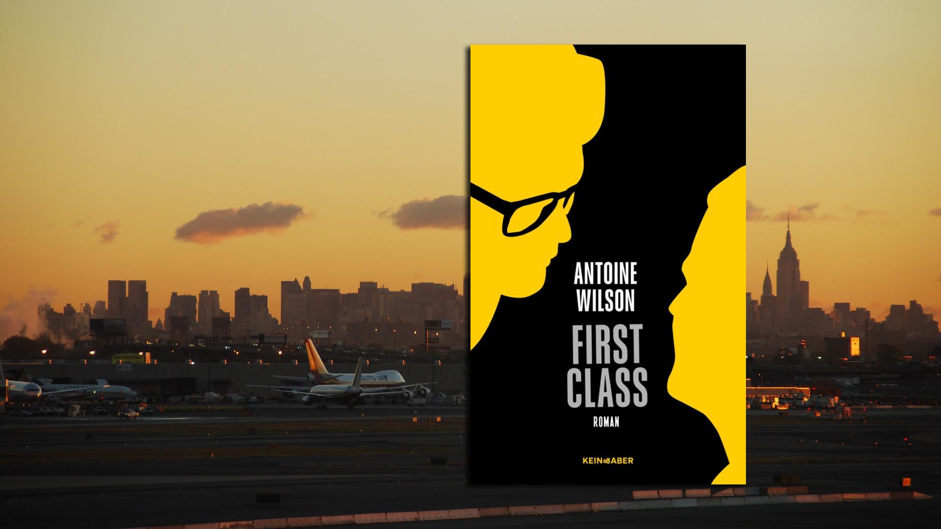 Wem hat Jeff das Leben geschenkt, als er einen leblosen Mann aus dem Meer zog? Getrieben von Neugier, nistet sich der Collegestudent aus bescheidenen Verhältnissen in das Leben des Galeristen ein, der seinen Reichtum Gemälden des Typs "Das hätte ich auch noch hingekriegt" verdankt. Seine Sicht erzählt Jeff dem namenlosen Erzähler von "First Class", einem ehemaligen Kommilitonen, am New Yorker Flughafen. Mit spitzen Dialogen und pointierten Szenerien springt Antoine Wilson zwischen den zwei Zeitebenen und seziert nebenbei die elitäre Kunstszene der amerikanischen Oberschicht. Eine tiefgründige Charakterstudie, eingebettet in einer runden Geschichte, bei der man das Grauen auf jeder Seite erwartet (Kein & Aber, 24 Euro). Philipp Tappe