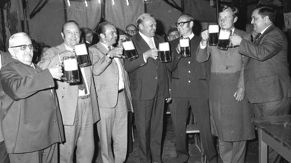 O'zapft is! Kirchweih in Schwabach 1971.