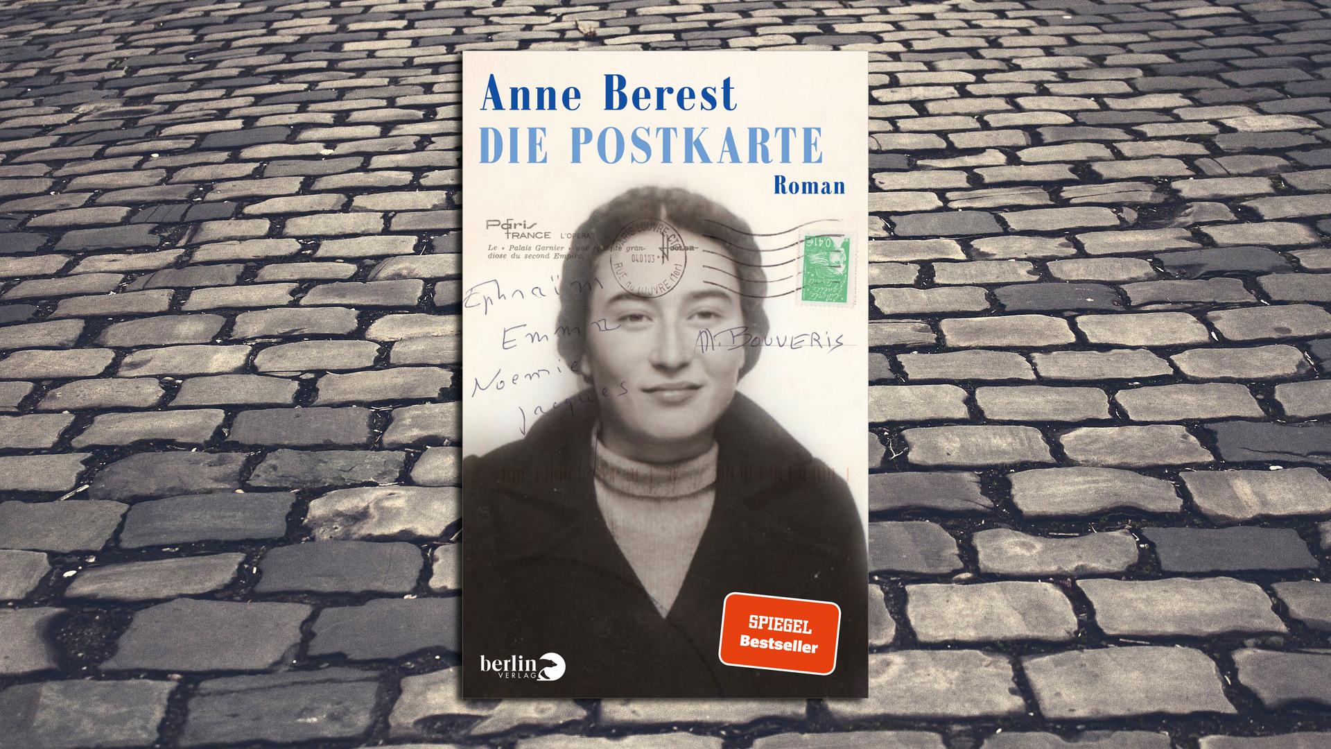 Man bekommt sie gedanklich schwer zusammen, die beiden Anne Berests. Die sehr diesseitige Anne Berest, die 2014 den Lifestyle-Weltbestseller "How To Be Parisian Wherever You Are" mitverfasste – und die Schriftstellerin von heute, die akribisch das Schicksal ihrer jüdischen Familie recherchiert und dabei ihre eigene Identität ergründet. Mit ihrem Roman "Die Postkarte" leistet die 43-jährige Autorin aus Frankreich einen bemerkenswerten Beitrag zur Erinnerungsliteratur. Darin begibt sie sich mit ihrer Mutter auf eine detektivische Suche nach der Geschichte von vier Vorfahren, die 1942 in Auschwitz umkamen. Stilistisch bleibt ihr Erzählen leider grob. Aber ihre autobiografischen Reflexionen aus der Warte der dritten Generation von Holocaust-Überlebenden lohnen die insgesamt spannende Lektüre. (Berlin Verlag, 28 Euro) Isabel Lauer