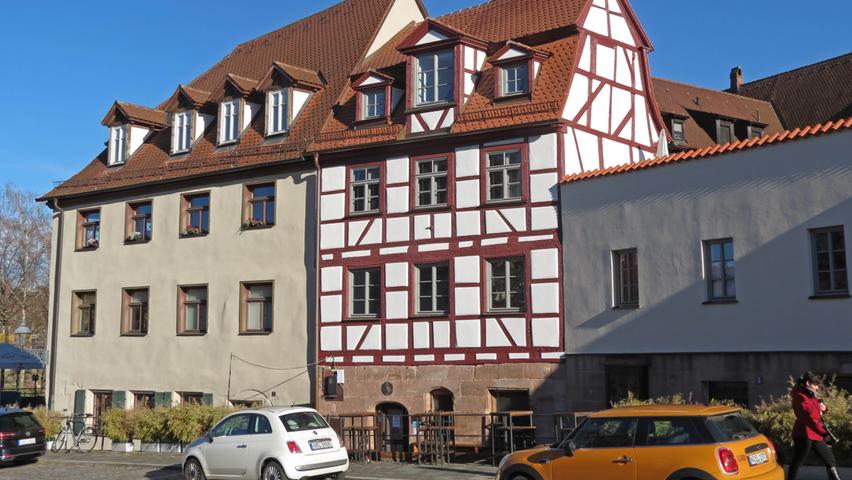 So sehen die Gebäude heute nach einer weiteren Renovierung im Jahr 2019 aus. Ein Stück der Geschichte des Nürnberger Nachtlebens.