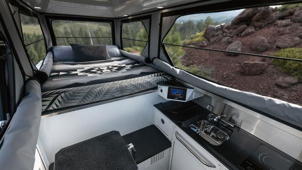 Hummer EV Earthcruiser