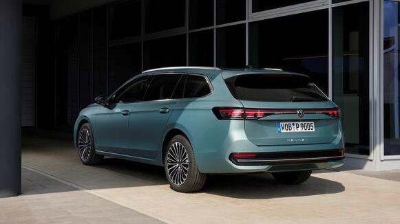 Das Antriebsportfolio deckt ein Leistungsspektrum von 110 kW/150 PS bis 195 kW/265 PS ab. Nach wie vor stellt VW die für Dienstwagenfahrer interessanten Plug-in-Hybride (günstige Besteuerung) und Diesel bereit.