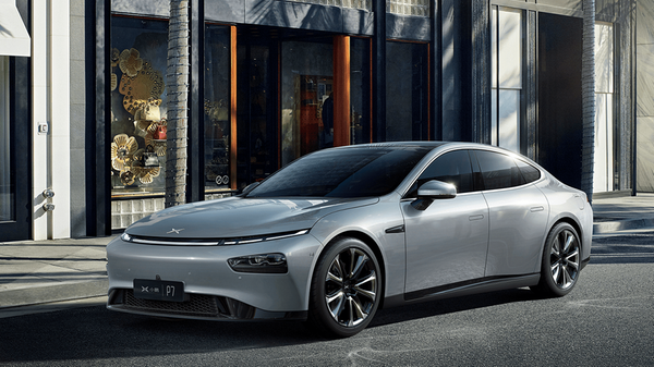 Der chinesische Elektroauto-Hersteller XPeng Motors hat eine Partnerschaft mit VW abgeschlossen. Nach München bringt XPeng das Elektro-Coupé P7 mit. Ausgeliefert wird es bislang in Norwegen, Schweden, Holland und Dänemark.