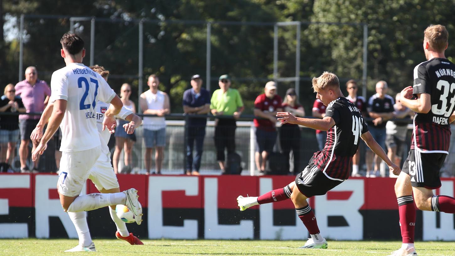 Der Kania was: Nicht nur wegen seines Treffers zum 2:1 gelang U23-Knipser Julian Kania ein beeindruckendes Debüt bei den Profis.