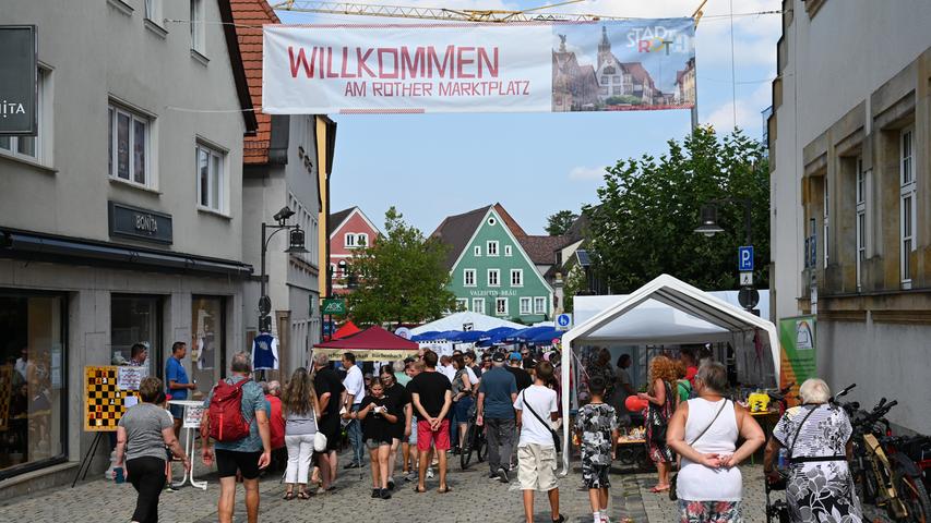 Fest in der Altstadt: Wie die Rother Vereine Menschenmassen in die Kreisstadt lockten