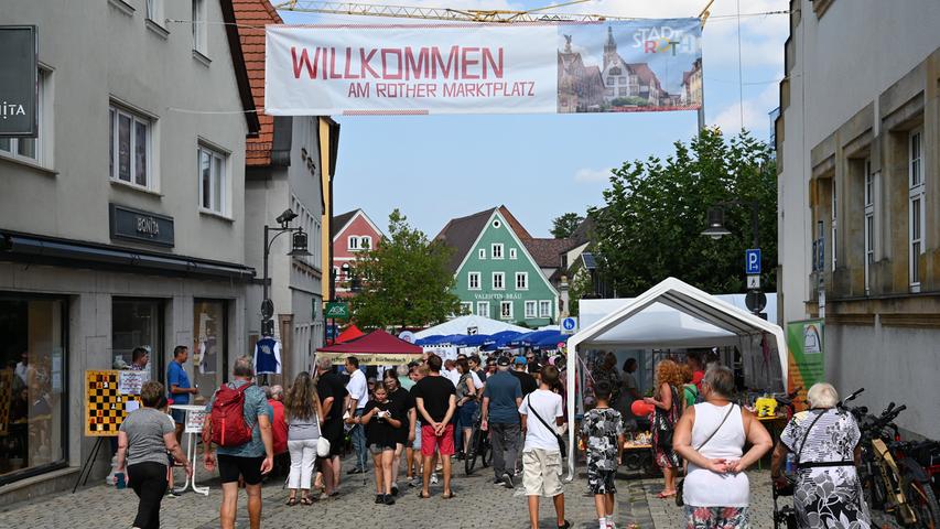 Gute Stimmung, prächtiges Wetter: Das Rother Altstadtfest 2023.