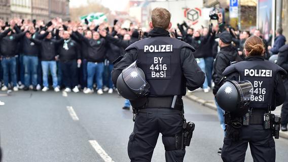 Frankenderby in Nürnberg: Die Spannung steigt bei den Fans - und den Sicherheitskräften
