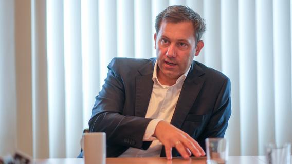 SPD-Chef Lars Klingbeil: "Aiwanger verschiebt die Koordinaten für Anstand im Land"