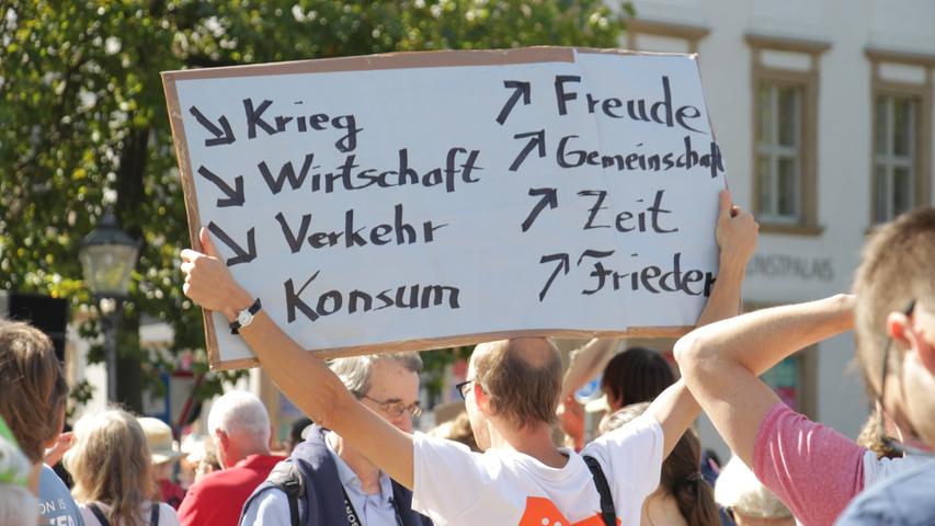 Protest: Fridays for Future macht Lärm in Erlangen - die Bilder
