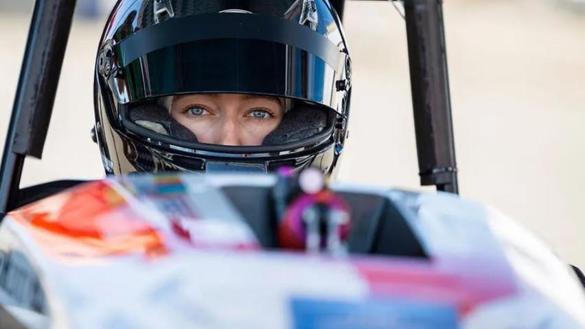Die Weltrekord-Fahrerin heißt Kate Maggetti.