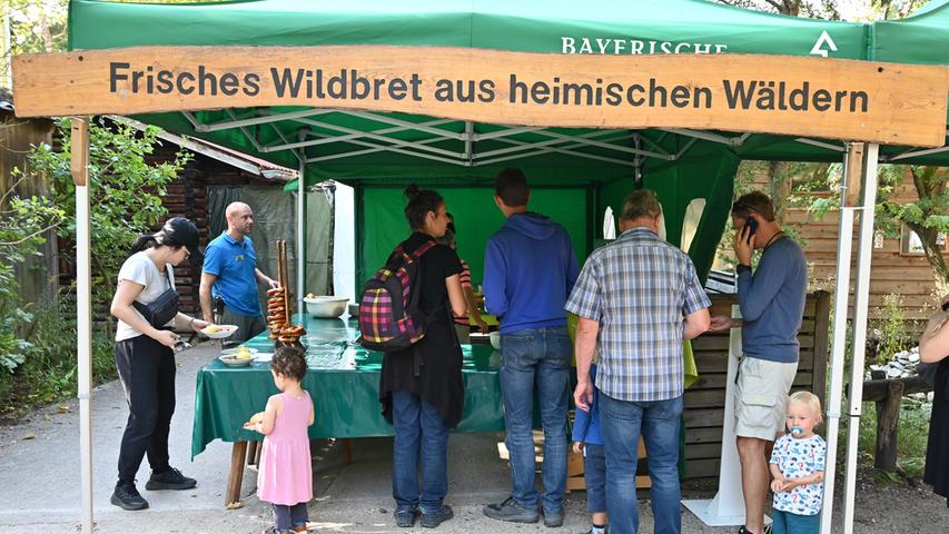 Viele Attraktionen beim Waldfest in Erlangen-Tennenlohe