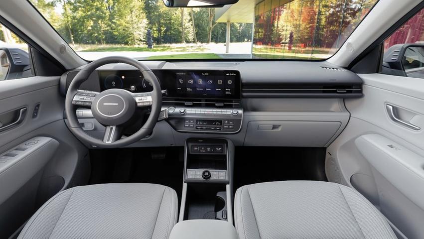 Das Cockpit bietet den von Hyundai-Kia gewohnten, bedienungsfreundlichen Mix aus Analogem und Digitalem.