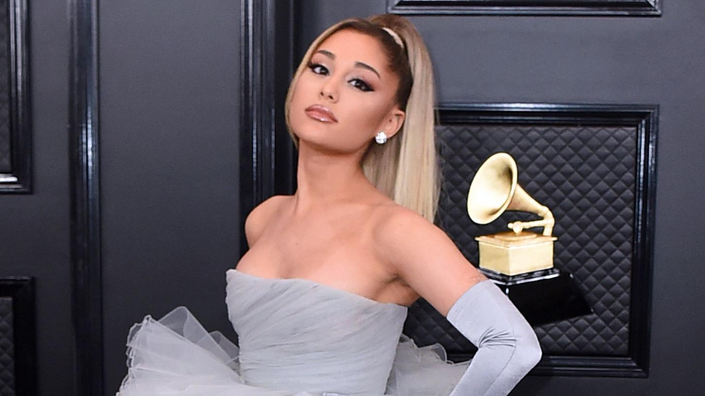 Ariana Grande bei den Grammy Awards 2020.