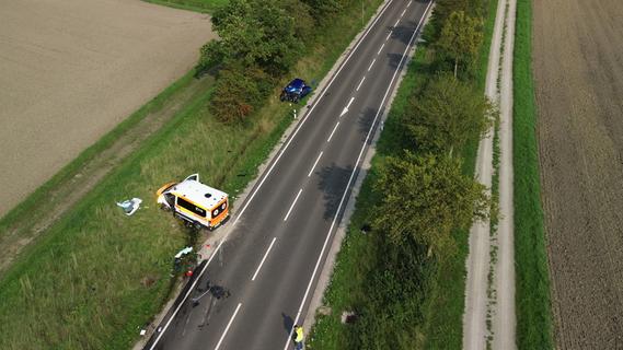 Tragischer Krankenwagen-Unfall mit drei Toten bei Ansbach: Darum kam es zum folgenschweren Crash
