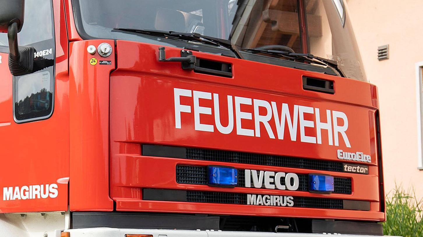 Die Feuerwehr rückte am Donnerstag in Nürnberg zu einem größeren Einsatz aus. 