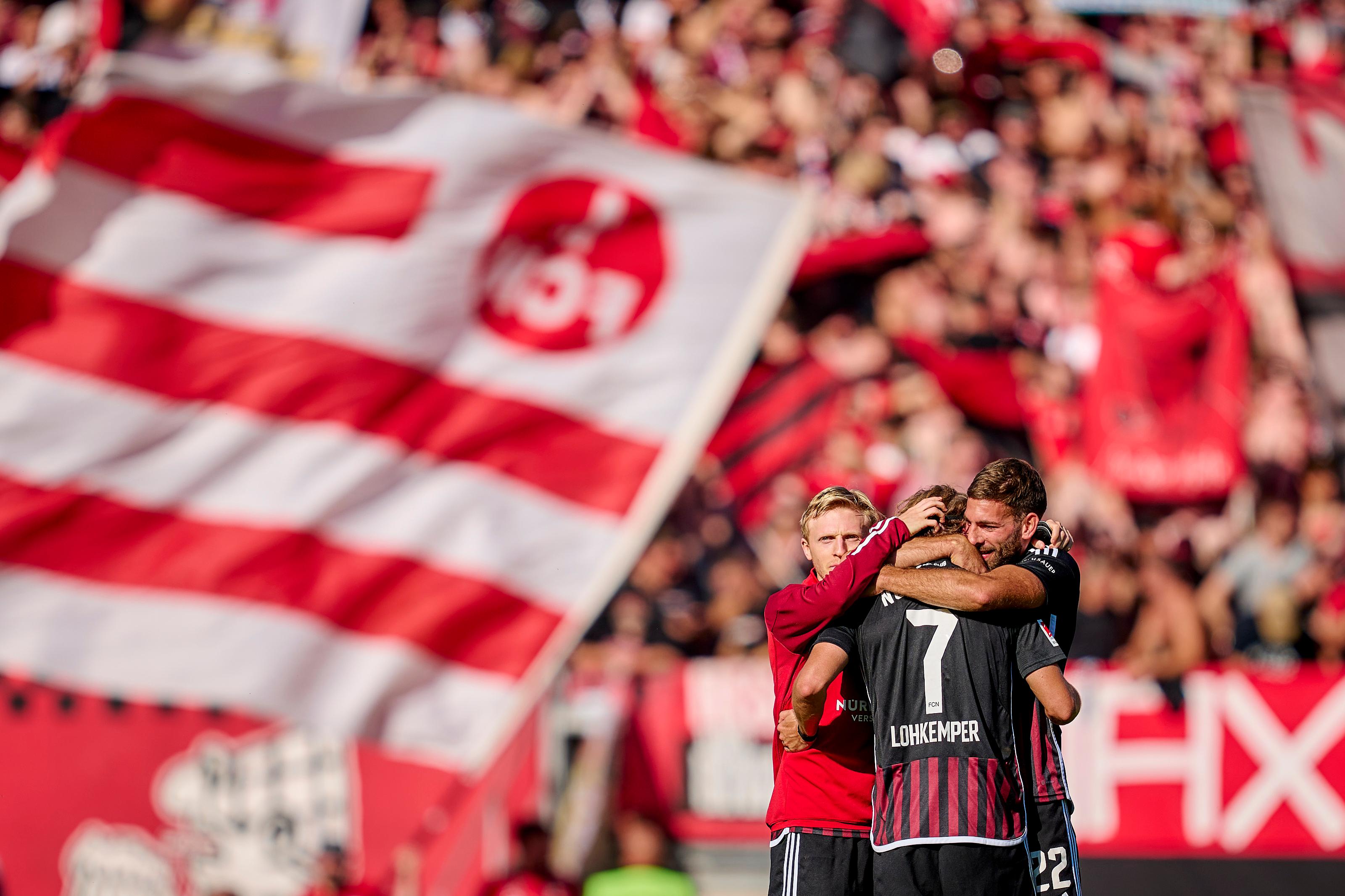 Am Samstag wartet die nächste schwere Prüfung. Dann geht`s zu Spitzenreiter St. Pauli.