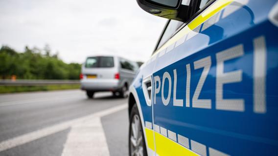 Fahrer konnte nicht mehr bremsen: Fußgänger im Nürnberger Land von Auto erfasst