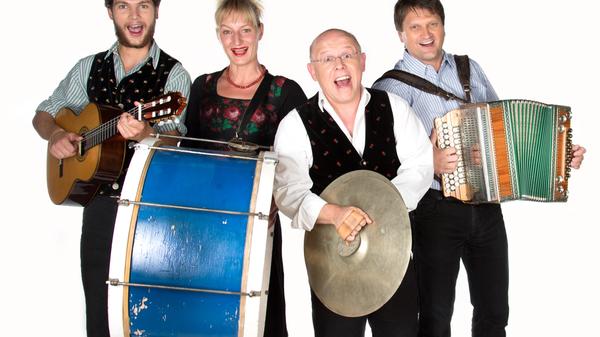 Mit einem Jubiläumsprogramm im Gepäck kommt die Couplet-AG am Samstag in die Kulturfabrik Roth. Ab 20 Uhr feiert die Satire-Truppe 30 Jahre Heiterkeit.