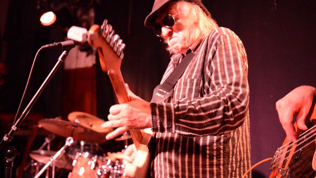 Wäre auch 2023 bei "Blues Will Eat" dabei gewesen: Keili Keilhofer, eines von vielen Urgesteinen der Nürnberger Blues-Szene. Wäre auch 2023 bei "Blues Will Eat" dabei gewesen: Keili Keilhofer, eines von vielen Urgesteinen der Nürnberger Blues-Szene.
