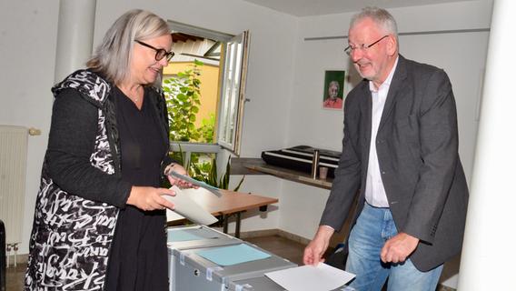 Unzufrieden, aber "kein Denkzettel": Das sagen die Wählerinnen und Wähler in Schwabach