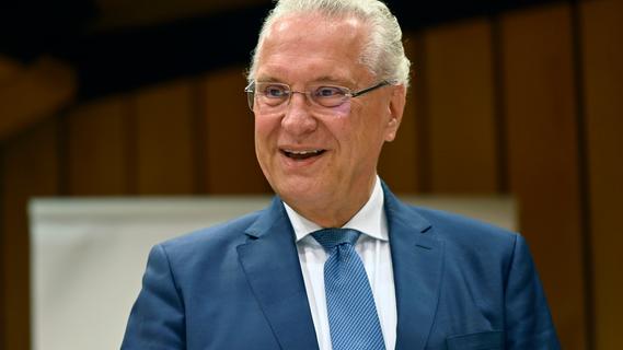 Minister Herrmann warnt vor Erstarken der AfD: "Unter Rädelsführern sind viele Rechtsextremisten"