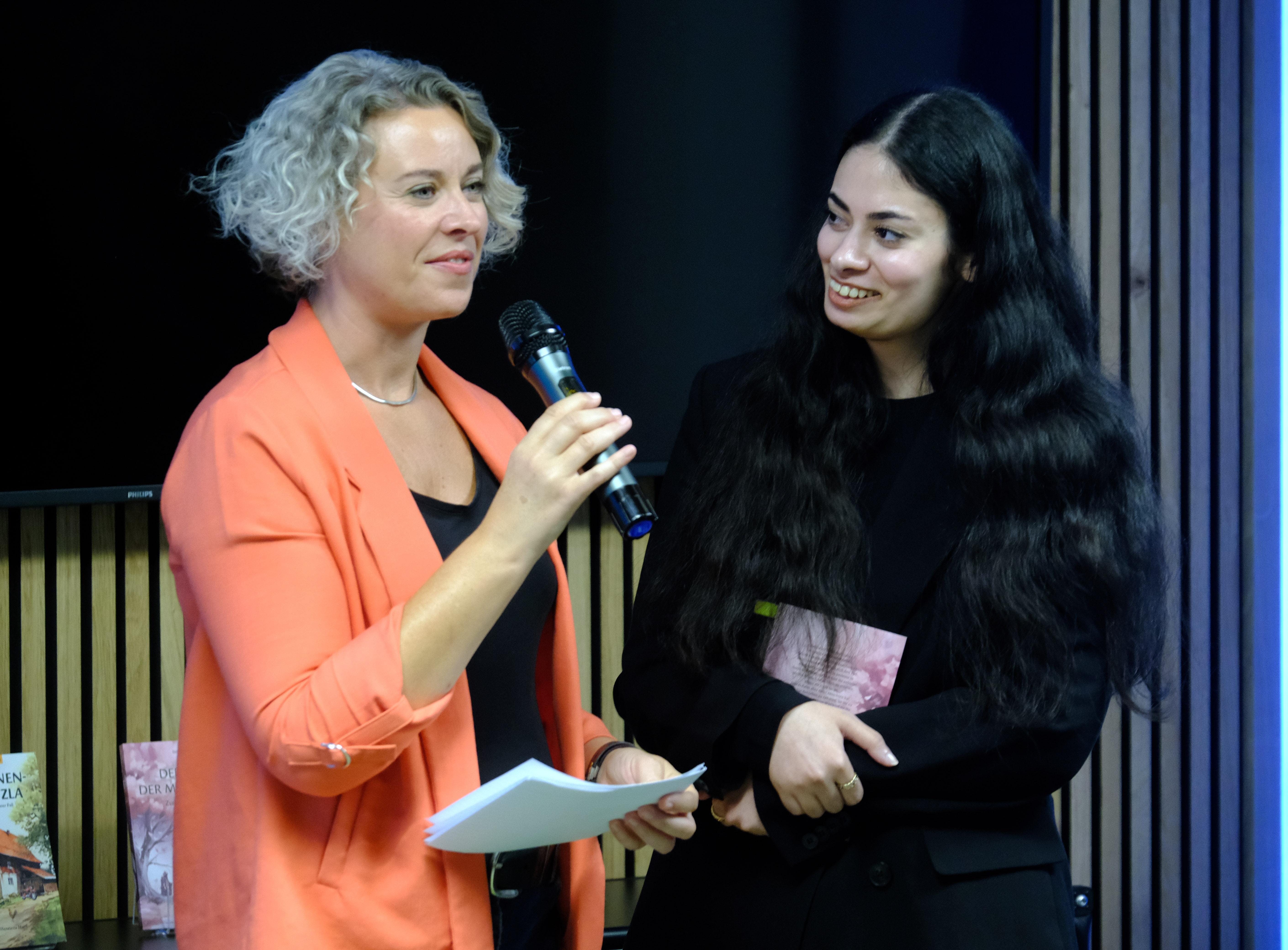 Lesung und Signieraktion des VNP-Schreibwettebewerbs