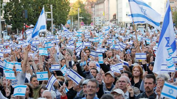 Terror gegen Israel: Söder und König lassen bei Kundgebung in Nürnberg keinen Zweifel an Solidarität
