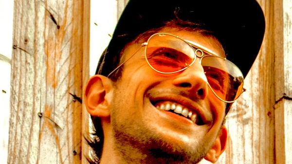 Der Berliner Daniel Jäger ist seit seiner Jugend von der elektronischen Musik fasziniert. Mit 12 bastelt er erste Tracks zusammen. Wenig später probiert er sich hinterm Mischpult. Am Freitag bespielt der Musiker, der mit Criminal Bassline ein eigenes Label und die Partyreihe Bordel Des Arts betreibt, die Rakete. Der Abend in der Perle des Südens läuft unter der Techno für Nürnberg-Flagge. Ebenfalls dabei: Felix Eul, Murmel und Kenneth. Beginn: 23 Uhr.