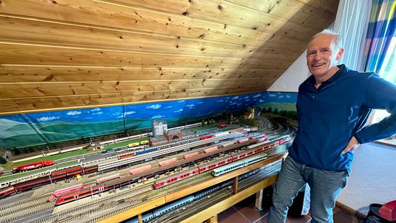 Familie Kleinemeier aus Spardorf hat 144 Meter Modelleisenbahn unter dem Dach