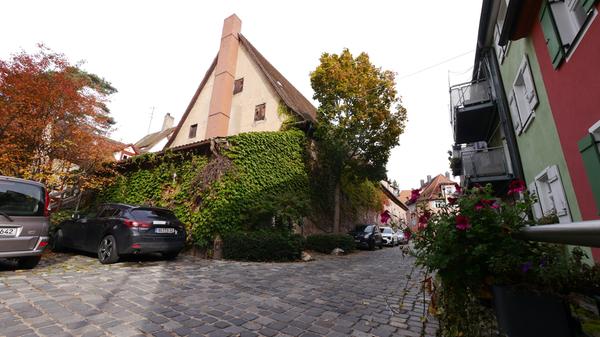 ROT-Woehrwiesenhalle